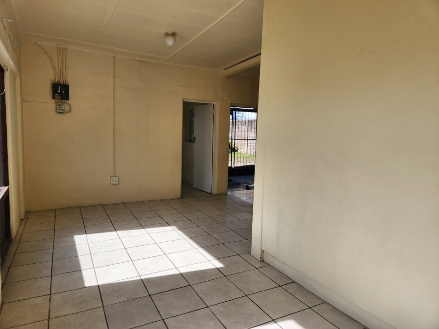 2 Bedroom Property for Sale in Cambridge Eastern Cape